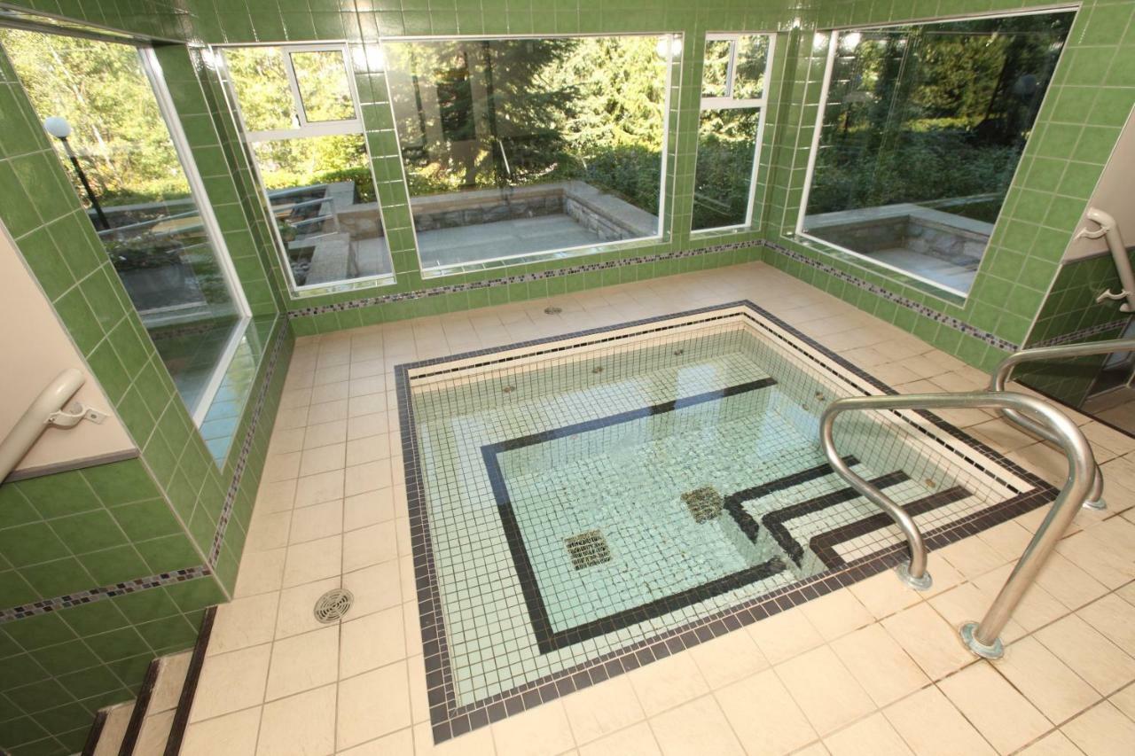 Greystone Lodge วิสต์เลอร์ ภายนอก รูปภาพ